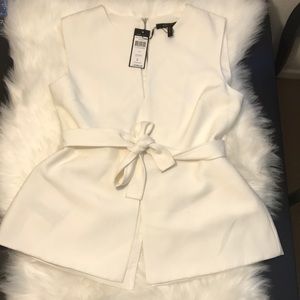 NWT BCBGMAXAZRIA joslynn peplum top size L